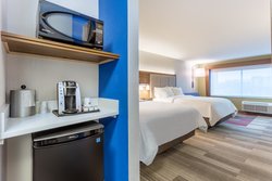  - Holiday Inn Express & Suites Airport Florence - I-71 & I-75, Exit 181