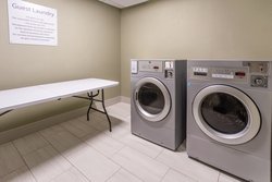  - Holiday Inn Express & Suites Airport Florence - I-71 & I-75, Exit 181