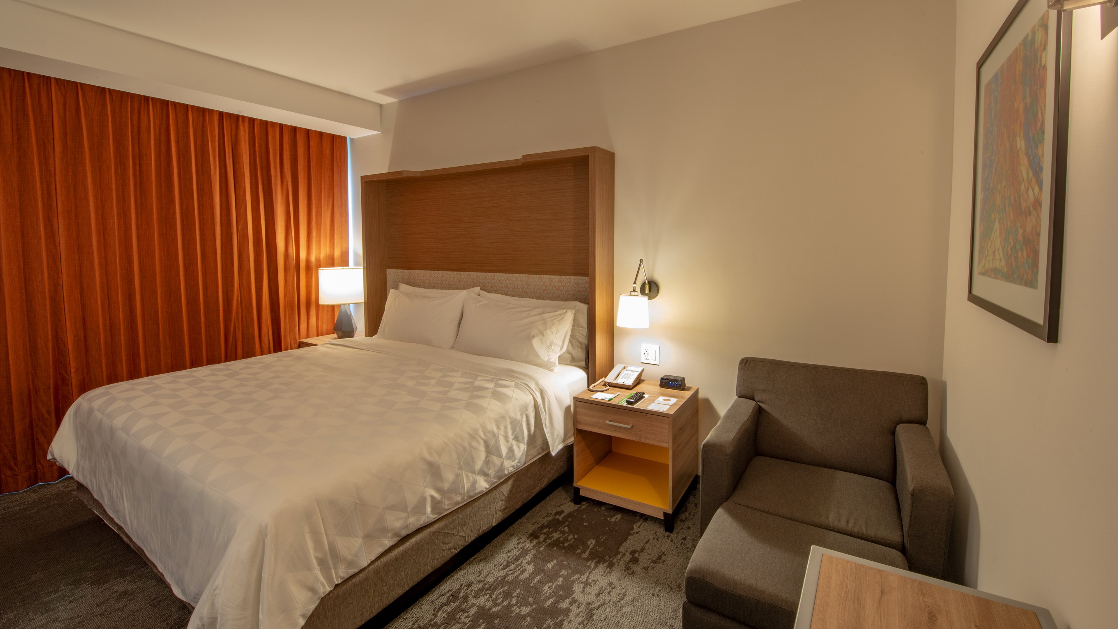 HOLIDAY INN STES MERIDA LA ISLA BY-guestroom-Single Bed Guest Room.jpg