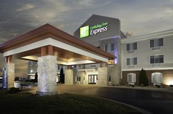  - Holiday Inn Express & Suites Rochelle - I-39, Exit 99