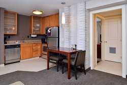  - Residence Inn by Marriott Coralville - I-80, Exit 240