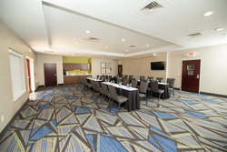  - Holiday Inn Express & Suites Clinton - I-20, Exit 36