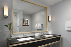  - Kimpton Schofield Hotel Downtown Cleveland - I-90, Exit 172A & 173A