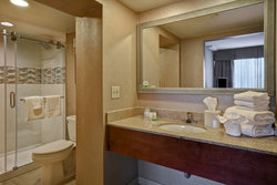  - Holiday Inn Covington - I-71 & I-75, Exit 192