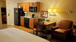  - Candlewood Suites Fayetteville - I-49, Exit 62