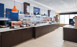  - Holiday Inn Express & Suites Midland