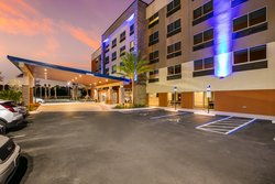  - Holiday Inn Express & Suites Town Center Jacksonville - I-295, Exit 52