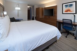  - Holiday Inn Express & Suites Airport SeaTac