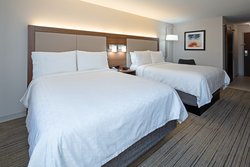  - Holiday Inn Express & Suites Airport SeaTac