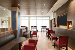  - Holiday Inn Express & Suites Beaver Dam