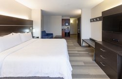  - Holiday Inn Express North St Paul - I-35 E, Exit 115