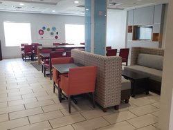  - Holiday Inn Express & Suites San Angelo