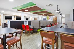  - Holiday Inn Airport Polo Park Winnipeg