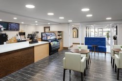  - Delta Hotel by Marriott Indianapolis - I-74 & I-465, Exit 11