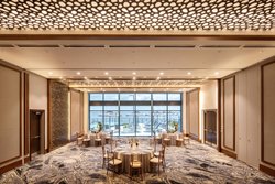  - Current Hotel Tampa