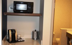  - Holiday Inn Express & Suites Airport Phoenix