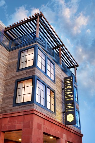 THE ADVENIRE, AUTOGRAPH COLLECTION - Photo 2