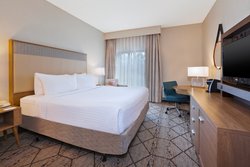  - Crowne Plaza Hotel North Columbus - I-71, Exit 119