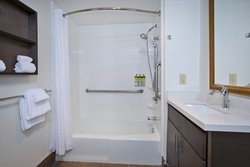  - Candlewood Suites Airport Grand Rapids