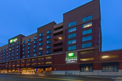  - Holiday Inn Express & Suites Downtown Tacoma - I-705