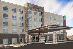 Holiday Inn Express & Suites Hudson - I-94, Exit 2, WI - See Discounts