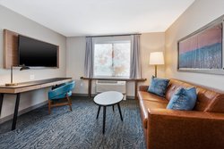  - Fairfield Inn & Suites by Marriott Kalamazoo - I-94, Exit 80