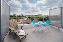  - Aloft Hotel Delray Beach