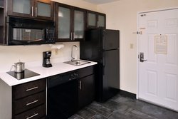  - Candlewood Suites Winchester - I-81, Exit 313