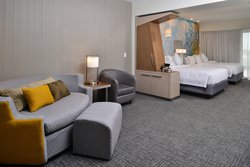  - Courtyard by Marriott Olathe - I-35, Exit 220