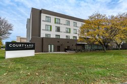  - Courtyard by Marriott Hotel West Springfield