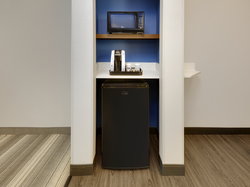  - Holiday Inn Express & Suites Denton - I-35, Exit 469