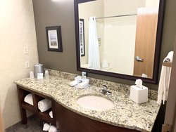  - Holiday Inn Express Holland