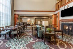  - Staybridge Suites Davenport - I-74, Exit 1