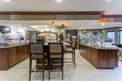  - Staybridge Suites Davenport - I-74, Exit 1