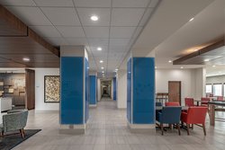  - Holiday Inn Express & Suites West