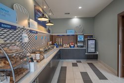  - Holiday Inn Express & Suites West