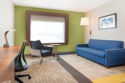  - Holiday Inn Express & Suites Airport Niceville
