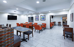  - Holiday Inn Express & Suites Jenks