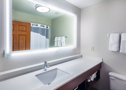  - Holiday Inn Express & Suites Jenks