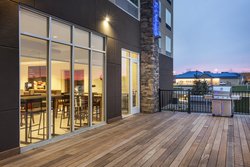  - Holiday Inn Express & Suites Hudson - I-94, Exit 2