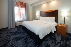  - Fairfield Inn & Suites by Marriott Bremerton