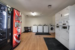  - HomeTowne Studios Independence - I-70, Exit 12