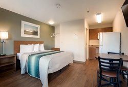  - HomeTowne Studios Sulphur - I-10, Exit 23