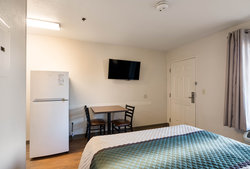  - HomeTowne Studios Sulphur - I-10, Exit 23