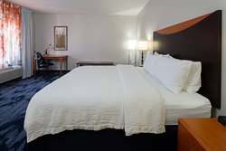  - Fairfield Inn & Suites by Marriott Bremerton