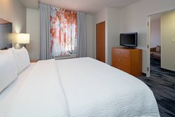  - Fairfield Inn & Suites by Marriott Bremerton