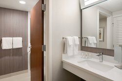  - Courtyard by Marriott Hotel Tupelo, I-22, Exit 86