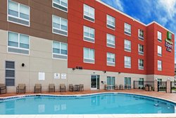  - Holiday Inn Express & Suites Woodland Tulsa