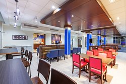  - Holiday Inn Express & Suites Woodland Tulsa