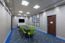  - Holiday Inn Express & Suites Woodland Tulsa